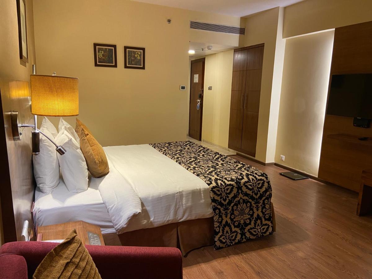 Fortune Select Exotica, Navi Mumbai - Member Itc Hotels' Group Екстер'єр фото
