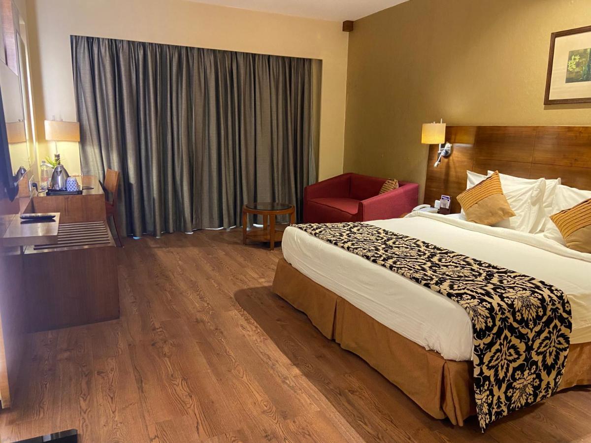 Fortune Select Exotica, Navi Mumbai - Member Itc Hotels' Group Екстер'єр фото