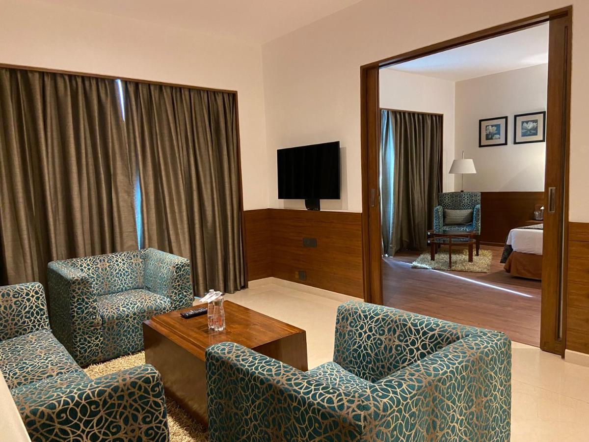 Fortune Select Exotica, Navi Mumbai - Member Itc Hotels' Group Екстер'єр фото