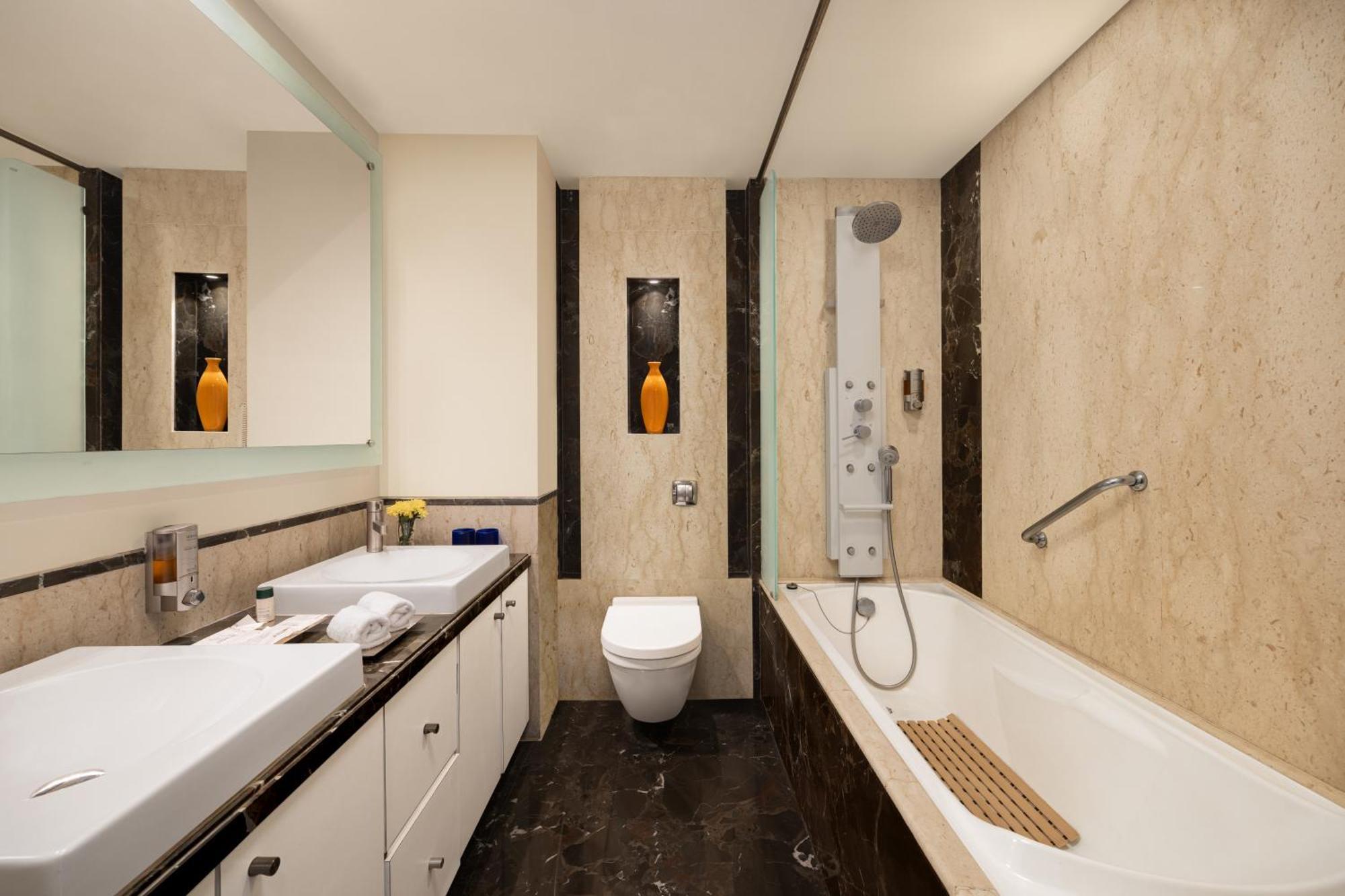 Fortune Select Exotica, Navi Mumbai - Member Itc Hotels' Group Екстер'єр фото
