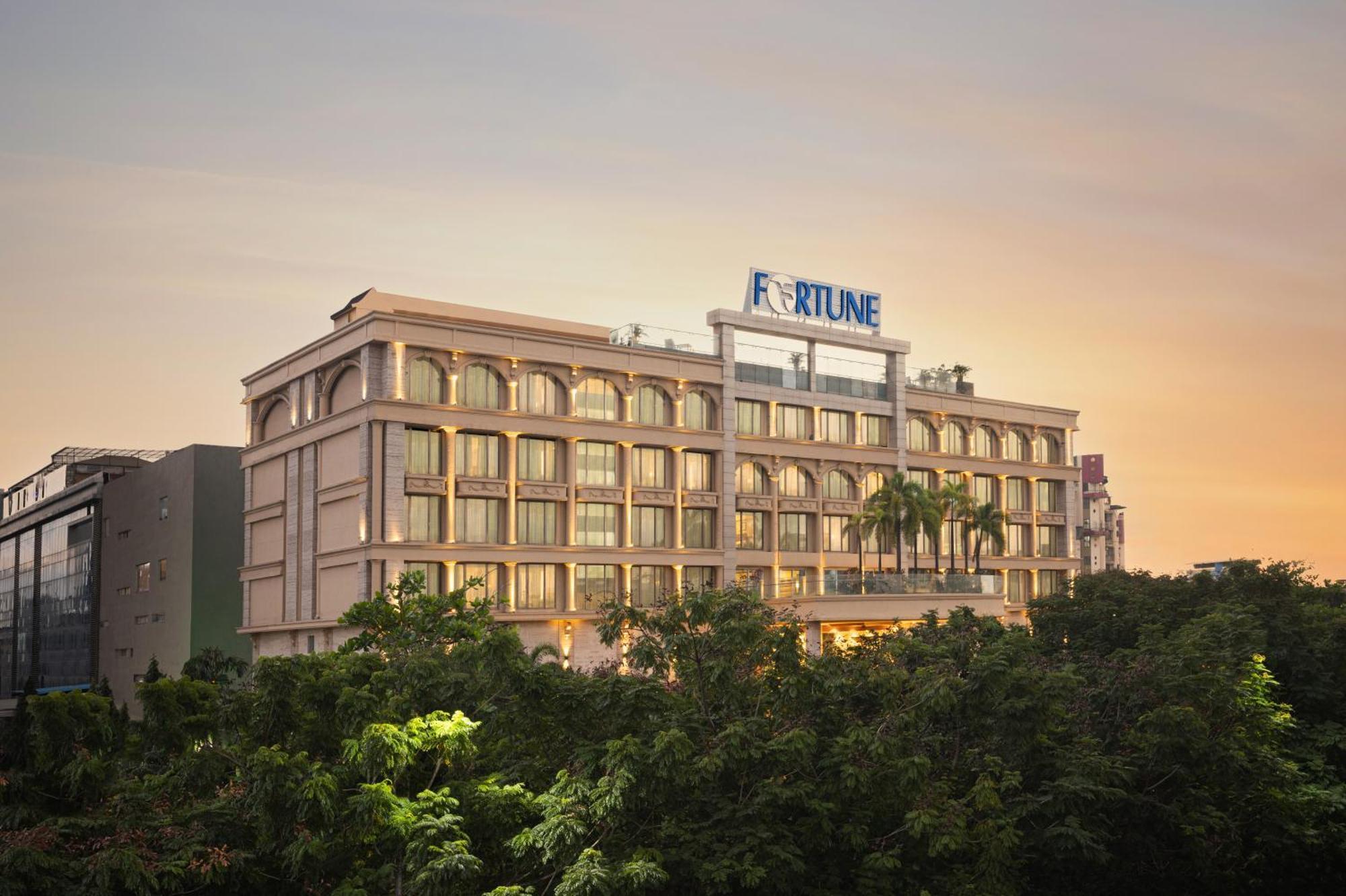Fortune Select Exotica, Navi Mumbai - Member Itc Hotels' Group Екстер'єр фото